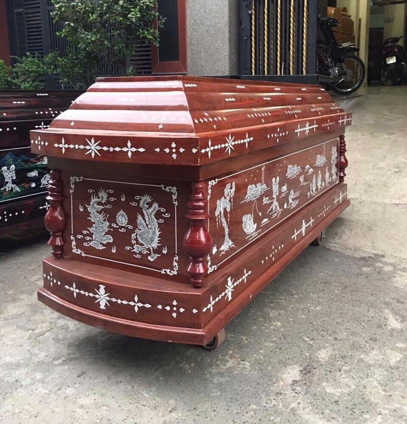 Áo Quan Tâm Be 